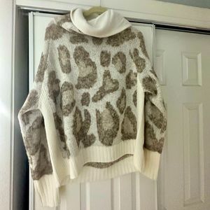 Entro cowl neck sweater